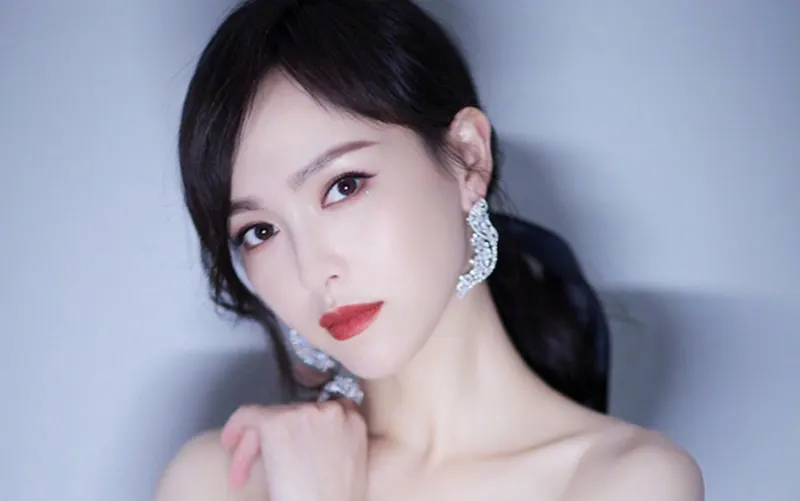 Diễn viên Đường Yên là ai? Thông tin về diễn viên Đường Yên Diễn viên Đường Yên là một cô gái tài năng và xinh đẹp