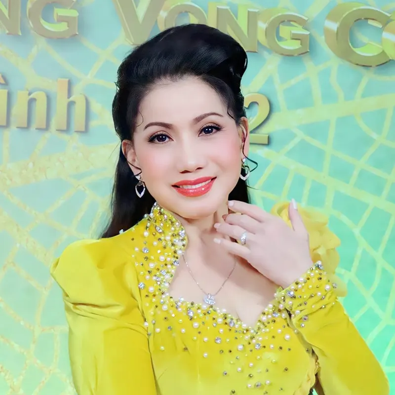 Tiểu sử ca sĩ hồng quyên: Cá nhân, hoạt động nghệ thuật Tiểu sử ca sĩ Hồng Quyên - Một ca sĩ đầy nghị lực với giọng hát ấm áp