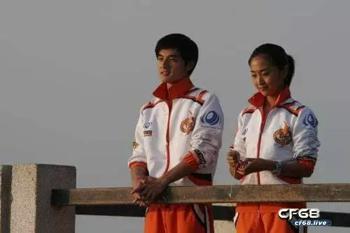 Đấu trường Yoyo diễn viên làm say mê giới trẻ 2005 bao gồm ai? Ngô Hiểu Đan thủ vai Âu Dương Lam (bên phải)