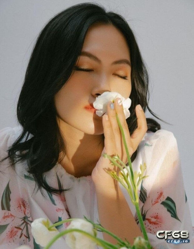 Ca sĩ Nguyên Hà - Hơn 10 năm nhìn lại đoạn đường ca hát Ca sĩ Nguyên Hà - bông hoa nở muộn đầy xúc cảm của làng nhạc Việt