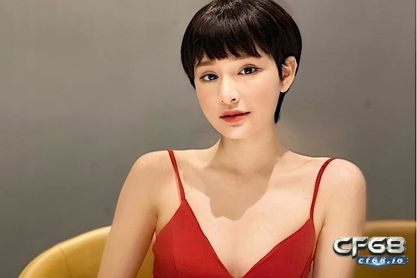 Hiền Hồ và Miu Lê - 2 nữ ca sĩ giống nhau đến khó tin Á quân giọng hát Việt 2017: Hiền Hồ và Miu Lê giống nhau cỡ nào?