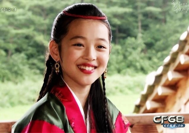 Hoa lê tuyết Sulli là ai? Tìm hiểu sự ra đi của Sulli năm 2019 Công chúa Sun Hwa trong bộ phim đình đám Bản tình ca Seo Dong
