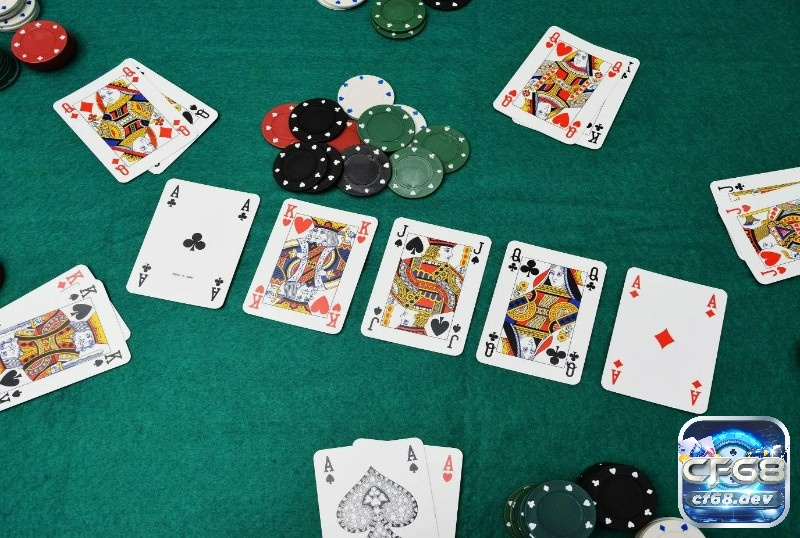 Game chơi bài online thắng tiền thật đáng thử số 1 Poker là một phiên bản khác của môn bài xì tố