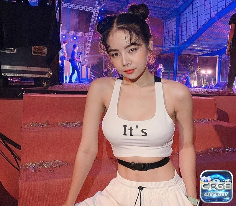 Dj mie tiểu sự - Cô nàng búp bê ngoan nhất trong giới DJ68 Nhan sắc đỉnh cao của Mie sau trùng tu