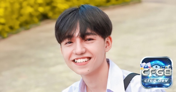 Ngọc Matcha Tân Hạc sau 2 năm nhìn lại drama tình ái Tân Hạc là ai?