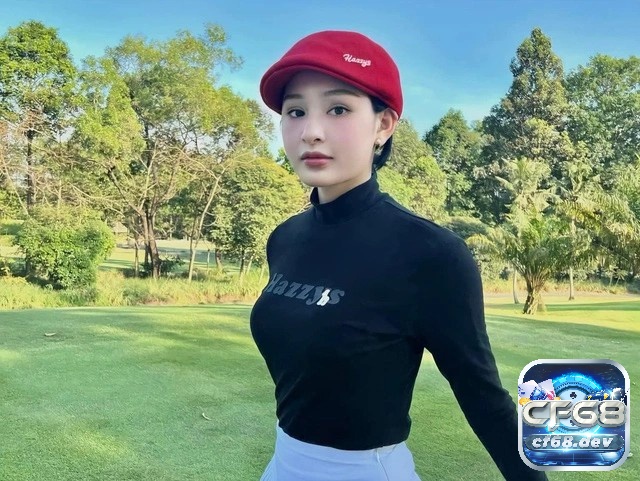 Hiền Hồ bikini - Phong cách mát mẻ, hấp dẫn, body nóng bỏng cf68 Hiền Hồ không chỉ là một ca sĩ mà còn là một nghệ sĩ sáng tác