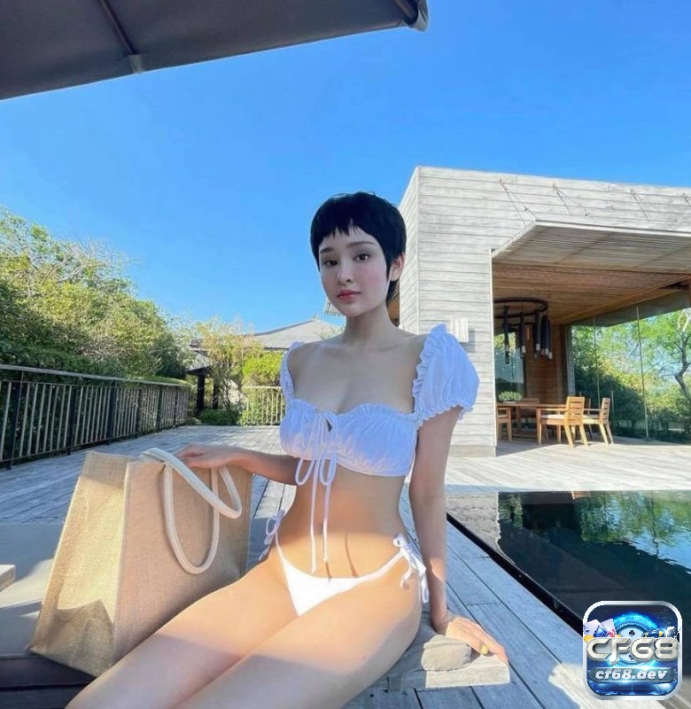 Hiền Hồ bikini - Phong cách mát mẻ, hấp dẫn, body nóng bỏng cf68 Hiền Hồ bikini có nhiều tin đồn tình ái phức tạp