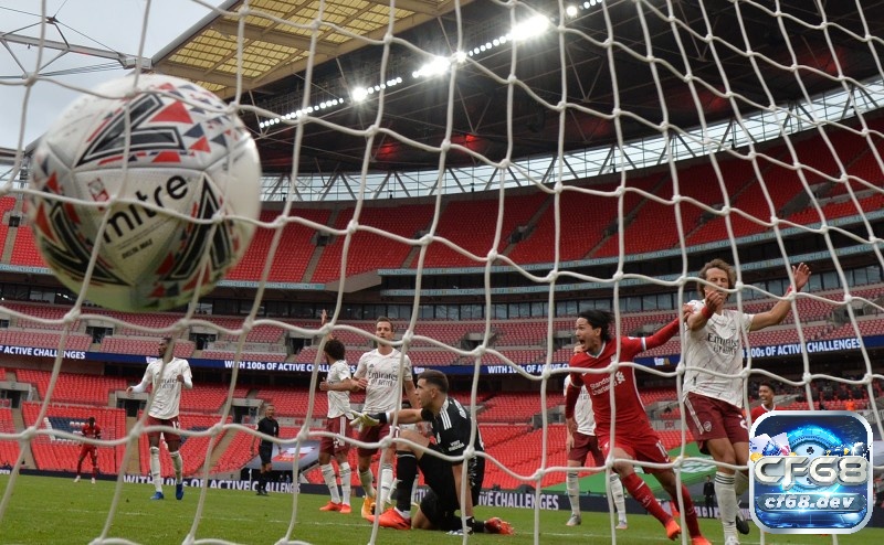 Luật đá luân lưu sân 7 chuẩn không phải ai cũng biết Arsenal đã thắng Liverpool trong loạt bóng luân lưu và giành vé vào tứ kết LC