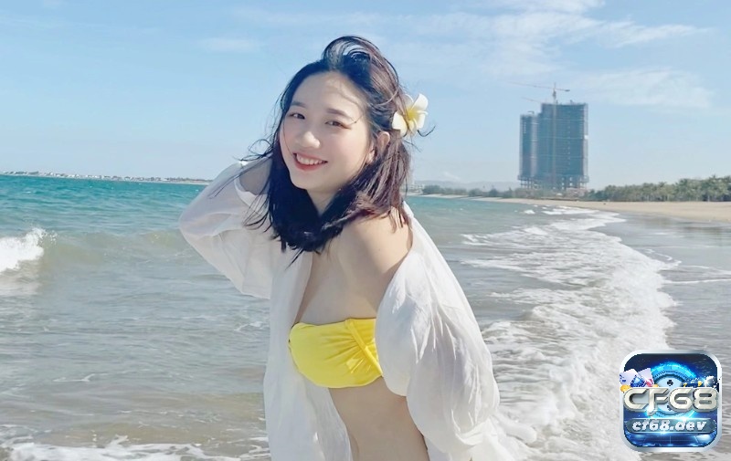 Gái xinh tấm biển - Bộ sưu tập ảnh gái xinh chất lượng sắc nét Vẻ đẹp dễ thương đáng yêu của cô nàng trên bãi biển