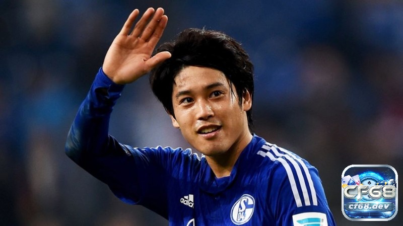 J1 League - Giải bóng đá chuyên nghiệp hàng đầu Nhật Bản Atsuto Uchida là hậu vệ xuất sắc hàng đầu tại J1 League