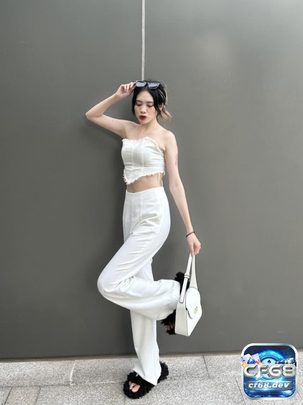 Ảnh ngọc matcha mặc bikini quyến rũ được săn đón trên MXH Ảnh ngọc matcha mặc bikini được chia sẻ nhiều trên mạng xã hội