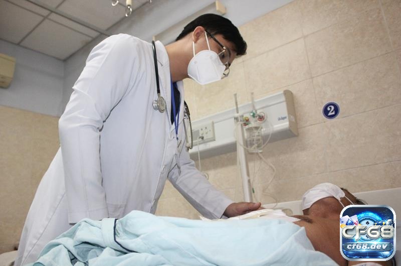 Mơ thấy chồng chết: Tìm hiểu ý nghĩa và những con số liên quan Chiêm bao thấy chồng chết vì bệnh nặng cho thấy gia đình bạn đang tồn tại những bất đồng cần phải giải quyết