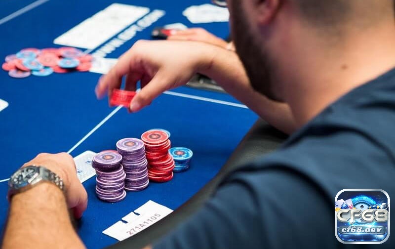 Donk bet Poker là gì? Khi nào nên thực hiện Donk bet Poker Donk bet Poker là gì? - Thời điểm không nên dùng