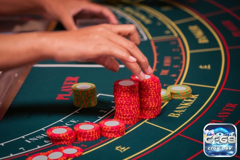 Chơi baccarat như thế nào? Quy tắc chơi từ A-Z cho người mới Lựa chọn cửa cược hợp lý sẽ tăng khả năng thắng và giúp bạn tối ưu lợi nhuận khi chơi baccarat.