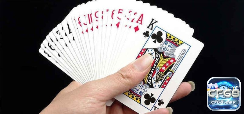 Game đánh bài tá lả: Luật chơi và kinh nghiệm chơi cực hiệu quả Xé cạ là chiến thuật quan trọng, giúp bạn kiểm soát được ván đấu và cản trở đối thủ.