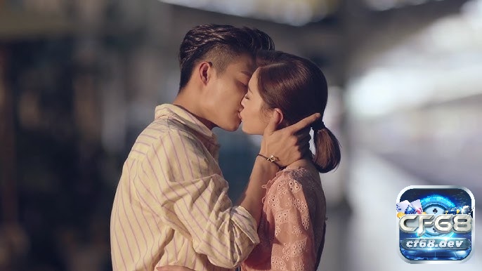 Giải mã giấc mơ thấy người yêu: Ý nghĩa và con số may mắn Mơ thấy người yêu hôn bạn thể hiện sự kết nối sâu sắc của 2 người