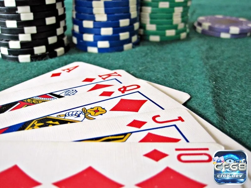Cách chơi Poker cho người mới: Hướng dẫn chi tiết nhất 2025 Kiểm soát cảm xúc và quan sát đối thủ giúp bạn nâng cao kỹ năng Poker ngay từ những ván đầu.