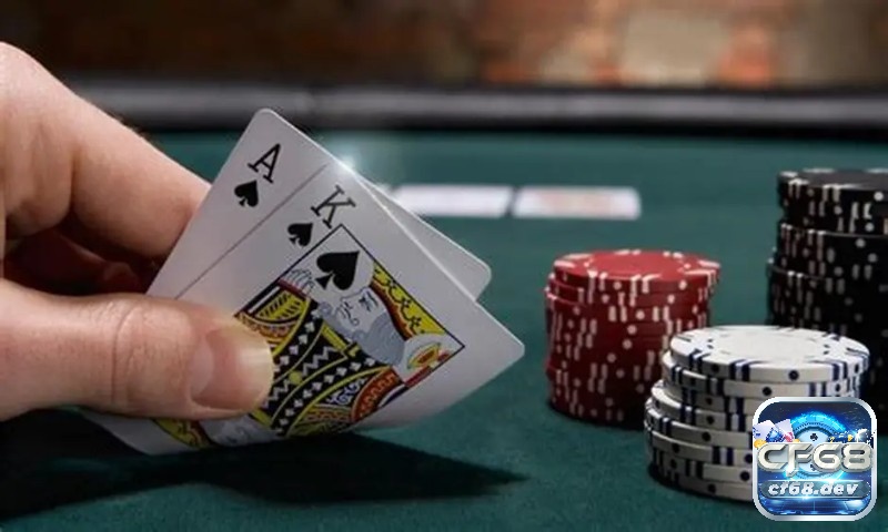 Chiến lược chơi Poker từ cơ bản đến nâng cao cho người Việt Áp dụng chiến lược chơi Poker theo vị trí sẽ giúp bạn tận dụng lợi thế thông tin và gia tăng tỷ lệ thắng