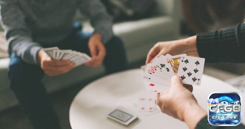 Game bài tiến lên - Luật chơi, mẹo luôn thắng cho anh em Chiến thuật và mẹo chơi game bài tiến lên từ cao thủ