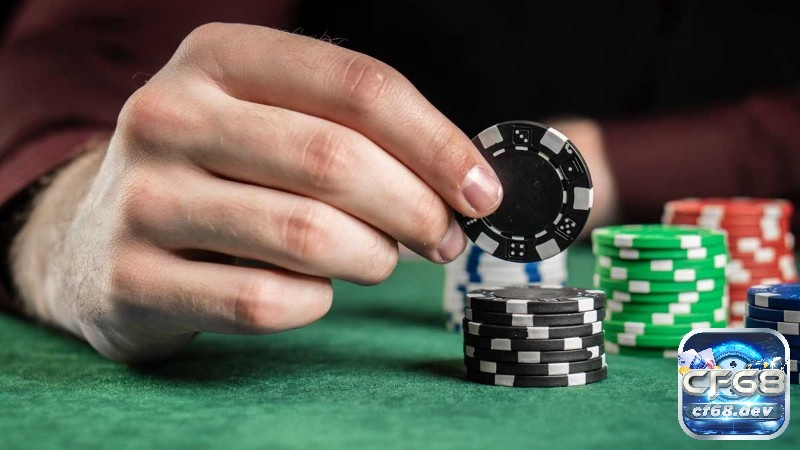 Chiến lược Poker: Nâng tầm kỹ năng và tư duy chơi bài 2025 Slow Play và Check-Raise tinh tế có thể biến hand mạnh thành đòn bẩy thắng lớn.