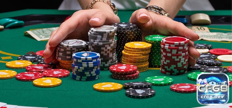 Đoán bài Baccarat theo xác suất: Hiểu rõ lợi thế và rủi ro thực tế Cạm bẫy tâm lý “gỡ gạc” là nguyên nhân khiến nhiều người thua lỗ nặng khi áp dụng đoán bài Baccarat theo xác suất.