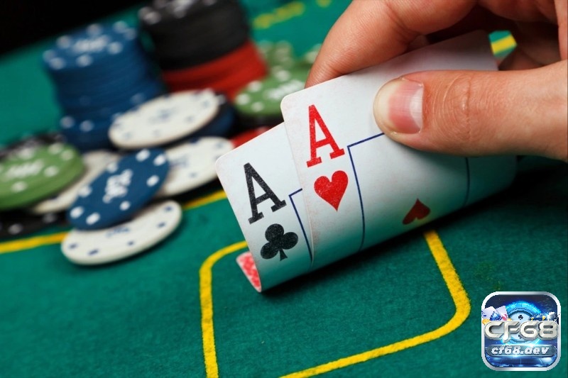 Luật chơi Texas Hold’em: Hướng dẫn chơi chi tiết 2025 Người chơi cần đưa ra quyết định sáng suốt ngay từ vòng Pre-flop để tạo lợi thế trong ván bài.