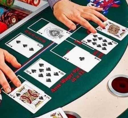 Mẹo chơi Poker: Kinh nghiệm, đọc vị đối thủ để thắng lớn 2025