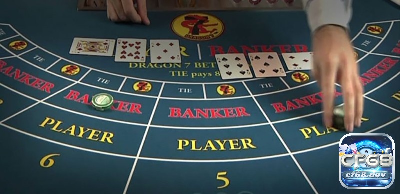 Cách tính điểm Baccarat chuẩn: Hướng dẫn chi tiết cho tân thủ Cách tính điểm baccarat - Loại bỏ hàng chục trong Baccarat giúp điểm số luôn nằm trong khoảng 0 đến 9, tạo nên nét độc đáo của trò chơi