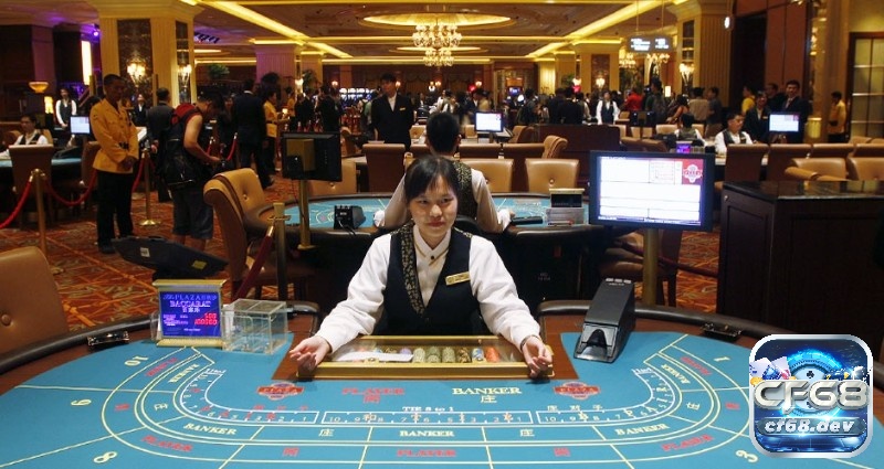 Nhà cái (Banker) là gì? Vai trò và cách hoạt động chi tiết "Banker" trong game bài chỉ vai trò chơi, còn nhà cái là doanh nghiệp điều hành toàn bộ hệ thống cá cược